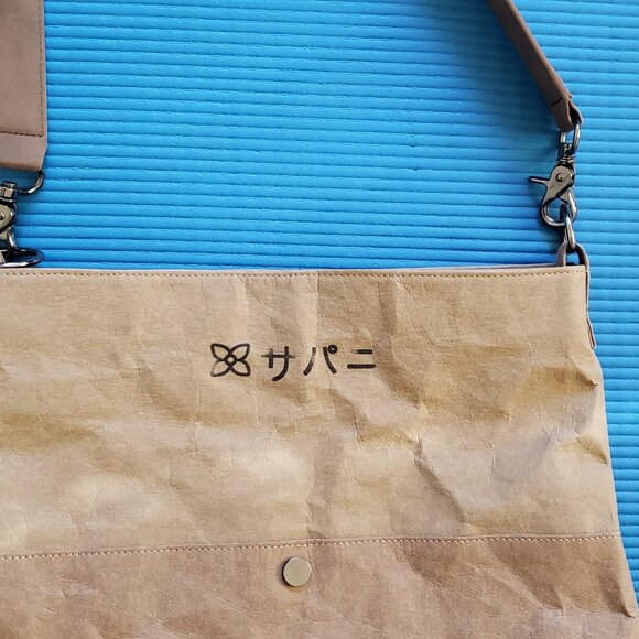 Sherpani bag, brown and tan, orange zipper - Picture 2 of 3